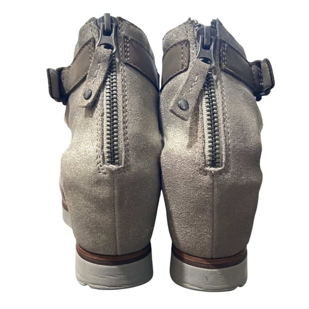 OTBT Teamwork Peep-Toe Wedge Sandals Ankle Buckle Closure Rear Zipper Size 8 - Picture 4 of 11